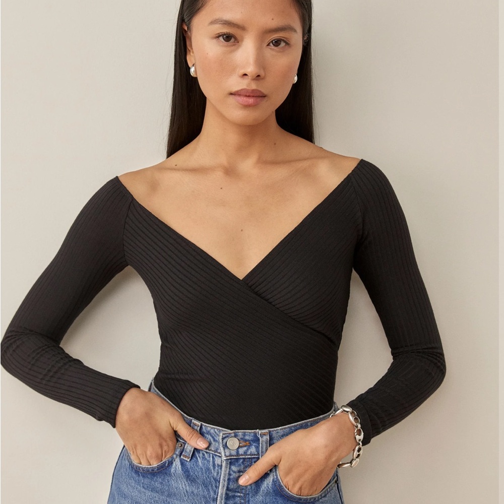 NWT Reformation Minnie Knit Top